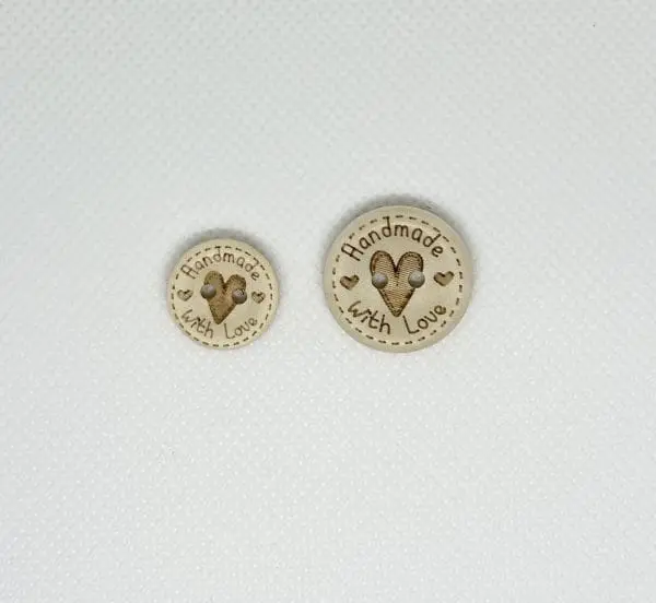 Wooden 'Handmade' 15mm Buttons
