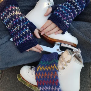 Happy Feet and Poppets Fingerless Gloves P257